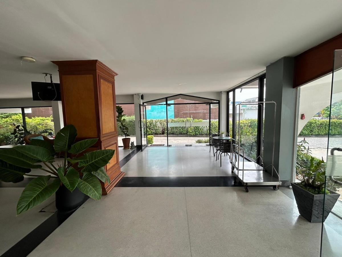 אובון רטצ'תאני Bordin Hotel מראה חיצוני תמונה