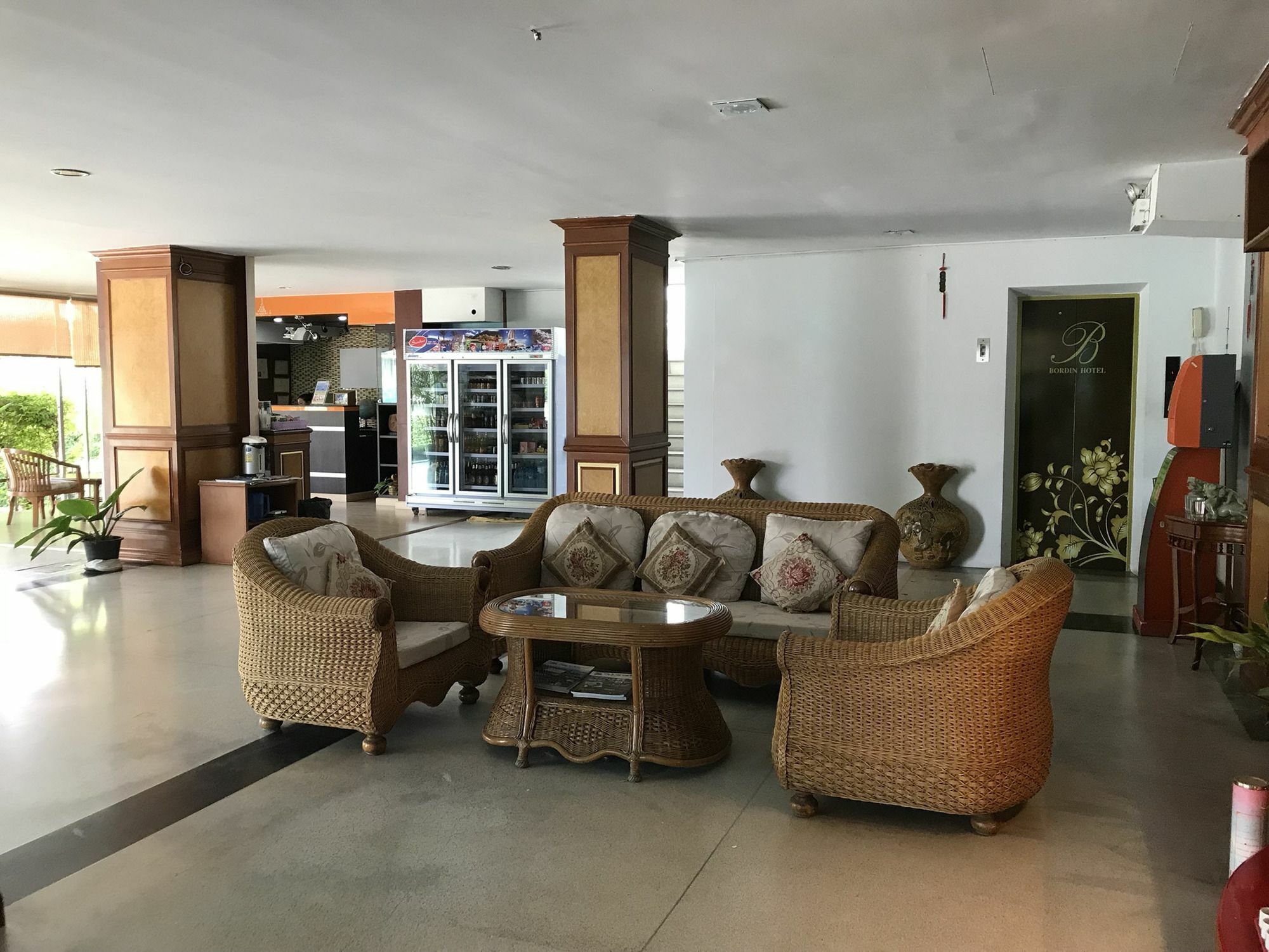 אובון רטצ'תאני Bordin Hotel מראה חיצוני תמונה