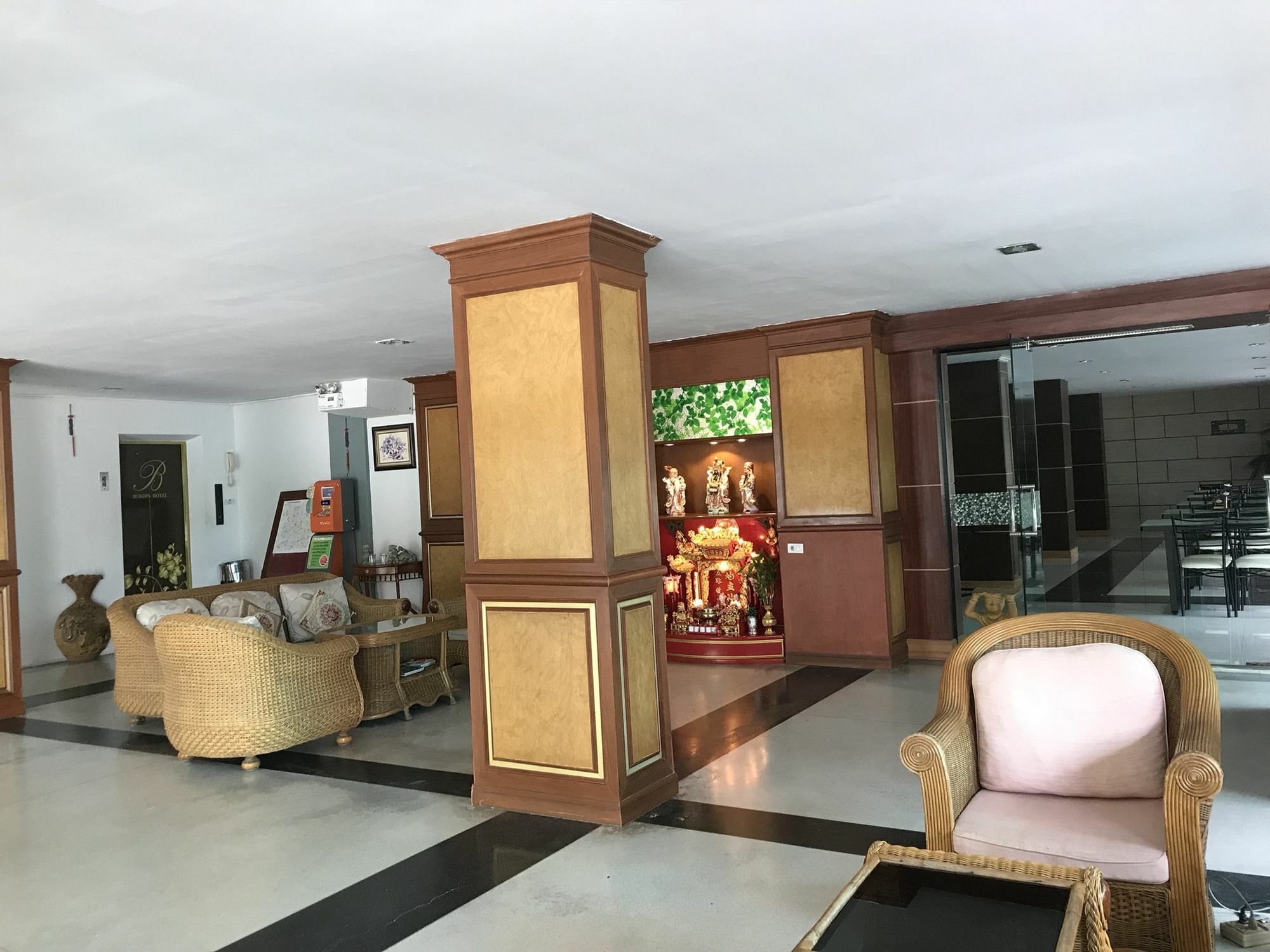 אובון רטצ'תאני Bordin Hotel מראה חיצוני תמונה
